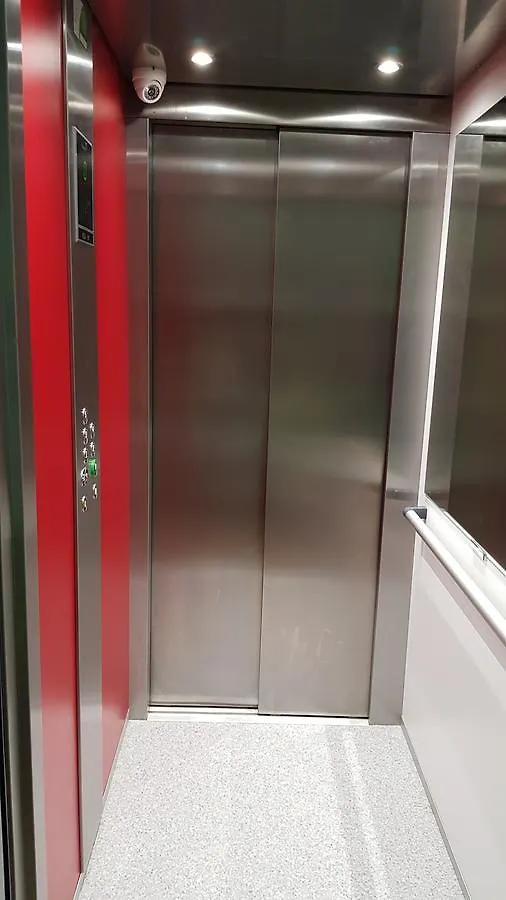 Bonito Atico Cerca De La Estacion De Buses Y Trenes Apartment Malaga