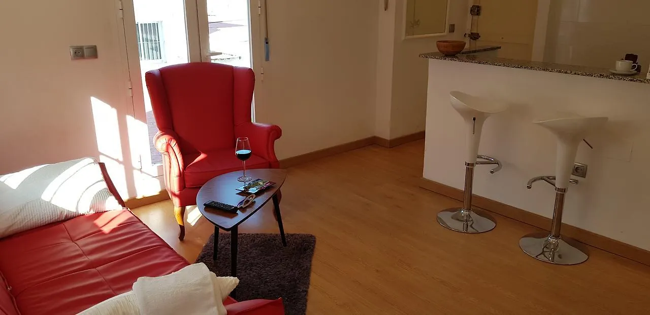 Bonito Atico Cerca De La Estacion De Buses Y Trenes Apartment Malaga